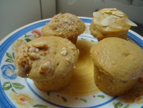 muffins-vanille-fourres-au-beurre-de-cacahuete.JPG